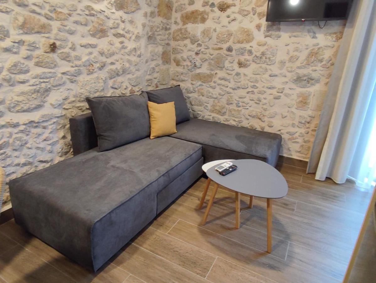 Loggia Traditional Suites Rethymno  Exterior photo