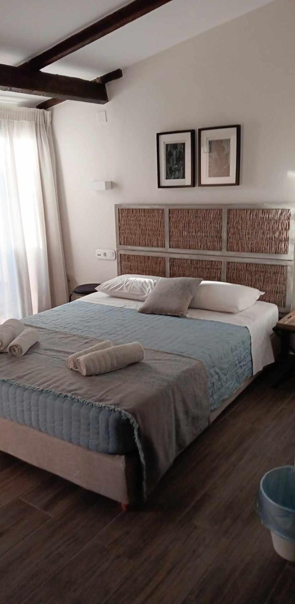 Loggia Traditional Suites Rethymno  Exterior photo